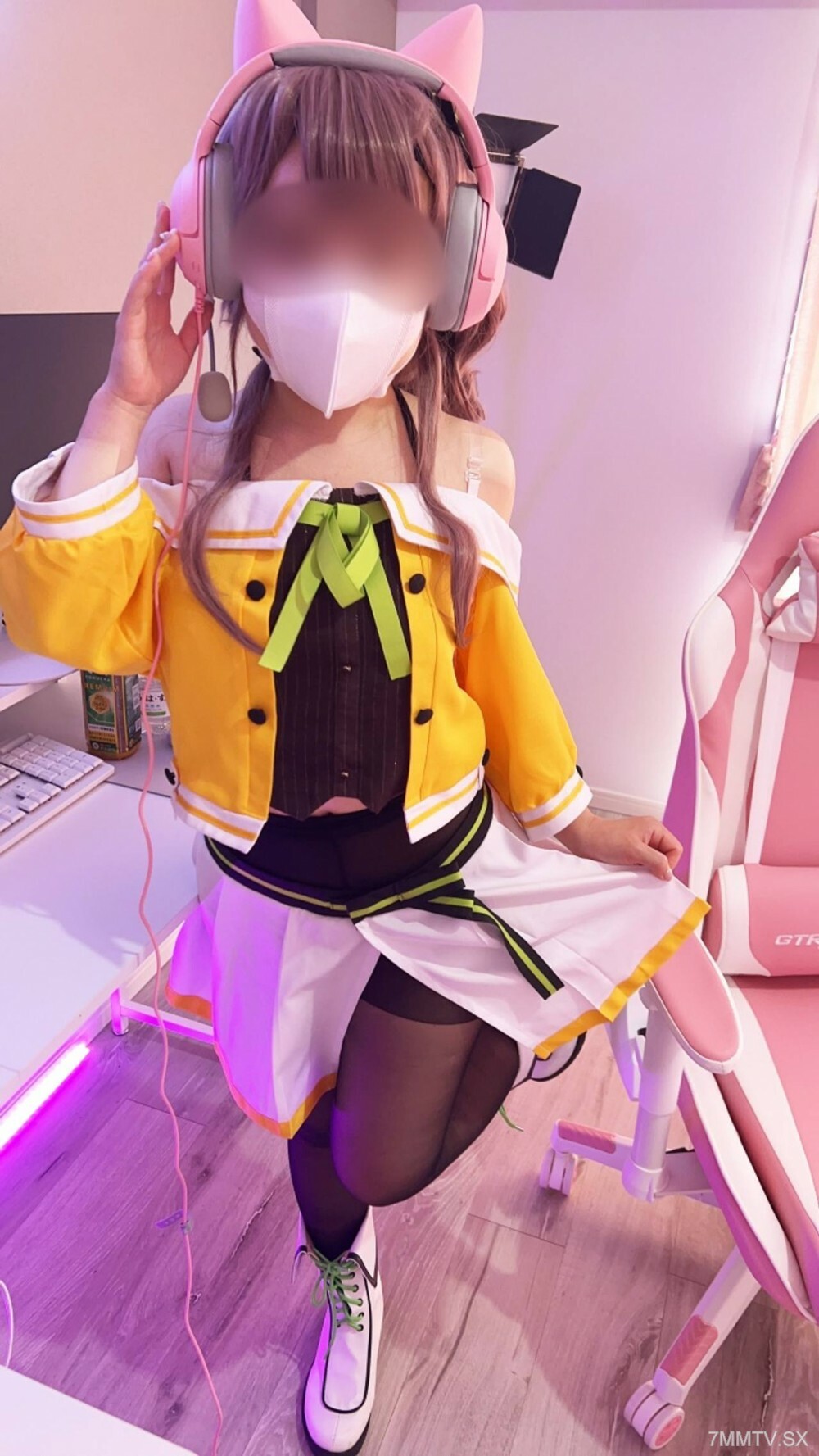 FC2-PPV-4530769 VTUBER NATSURI MAORI FCUP’s Achan division