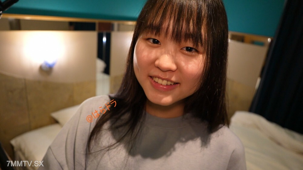 FC2-PPV-4551752 My friend’s n -po is a small one, but I’m in mourning for kirari -chan. I was very happy with Enko Dick’s feelings, and I was able to get a Creampie in front of my friend. As a result of the training, the training is similar to the training. This is the reality.