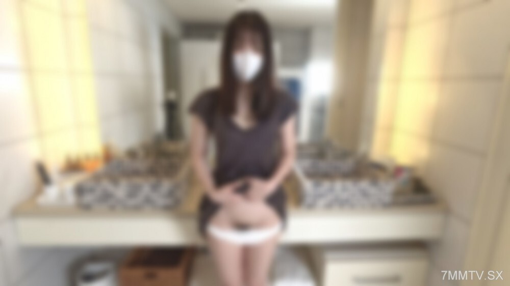 FC2-PPV-4924616 ♡6/29 Half-price [No, Complete Amateur, Raw Creampie] Cute JD little sister with white cotton texture and deep inside. The super hard raw prongs enter Jun Jun's small hole and ejaculate inside the body.