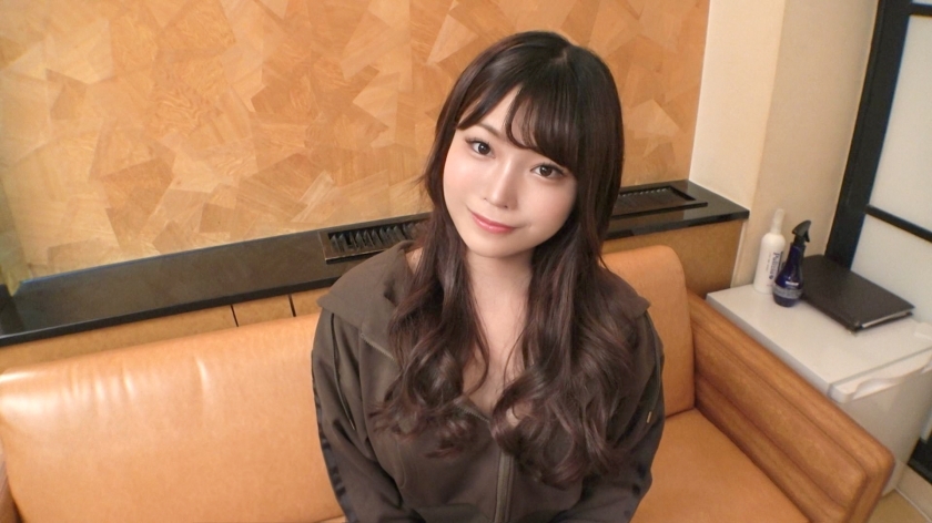 SIRO-5225 [I like to play in cowgirl position] I came to Tokyo from Osaka to master SEX! Even though she says she loves to blame, her body reacts sensitively when she is being blamed, and she squirts and cums over and over again! ! [First shoot] AV application online → AV experience shooting 2124